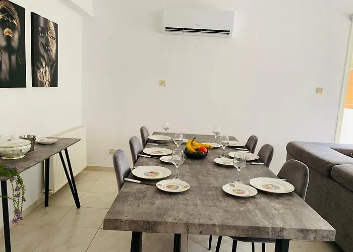 فيلة Gaia - 4 Bedroom House In *